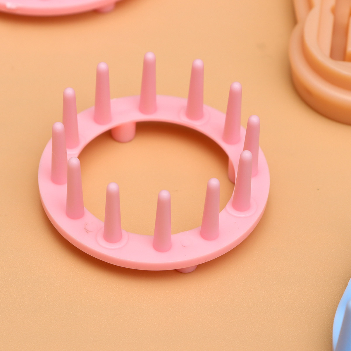 Pom Pom Maker Tool - 1 Set in 1 Pompom Maker